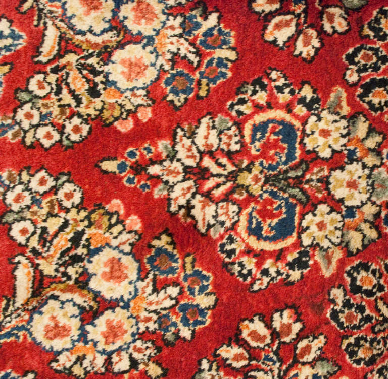 Early 20th Century Sarouk Runner For Sale