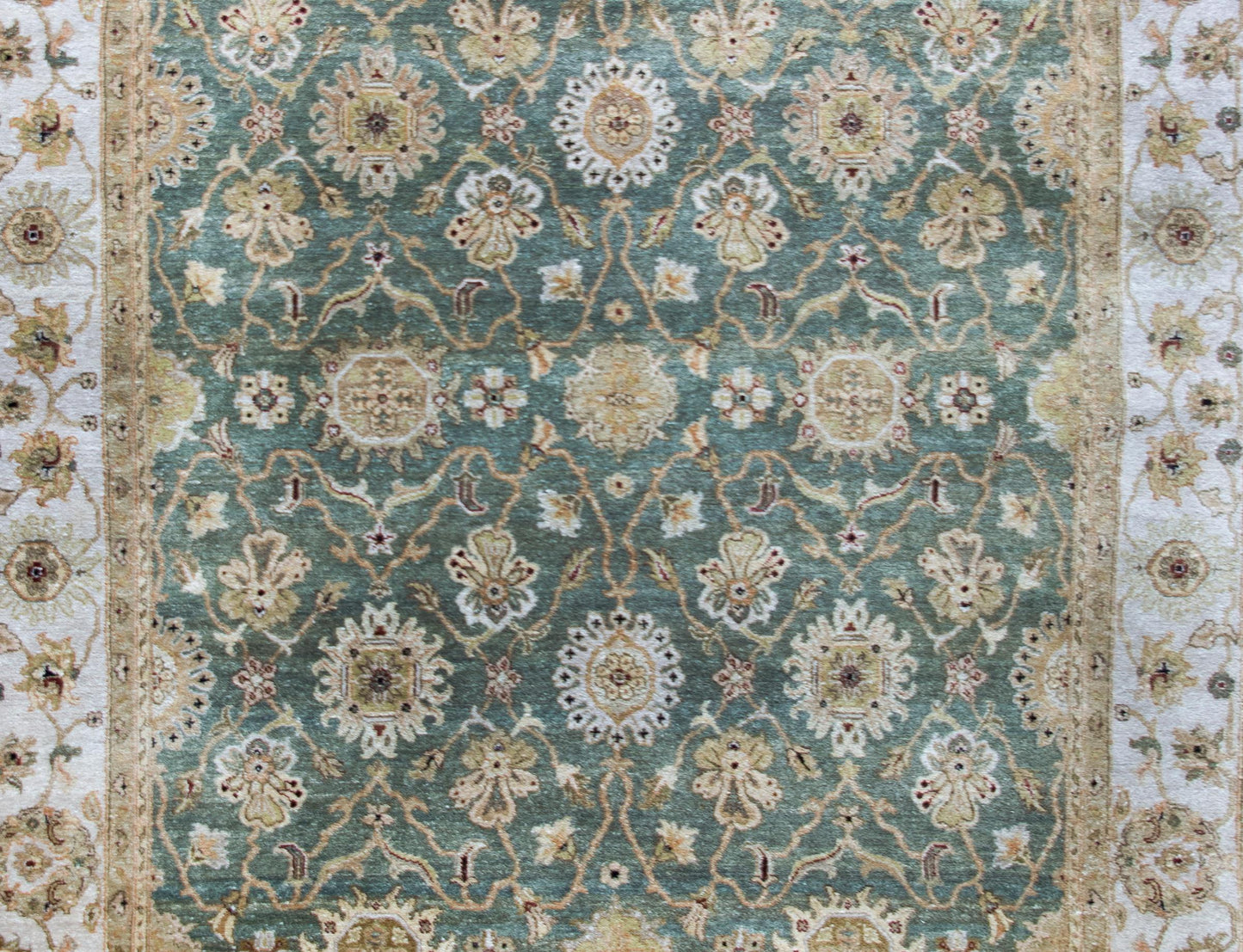 Late 20th Century Indian Tabriz-Style Rug For Sale