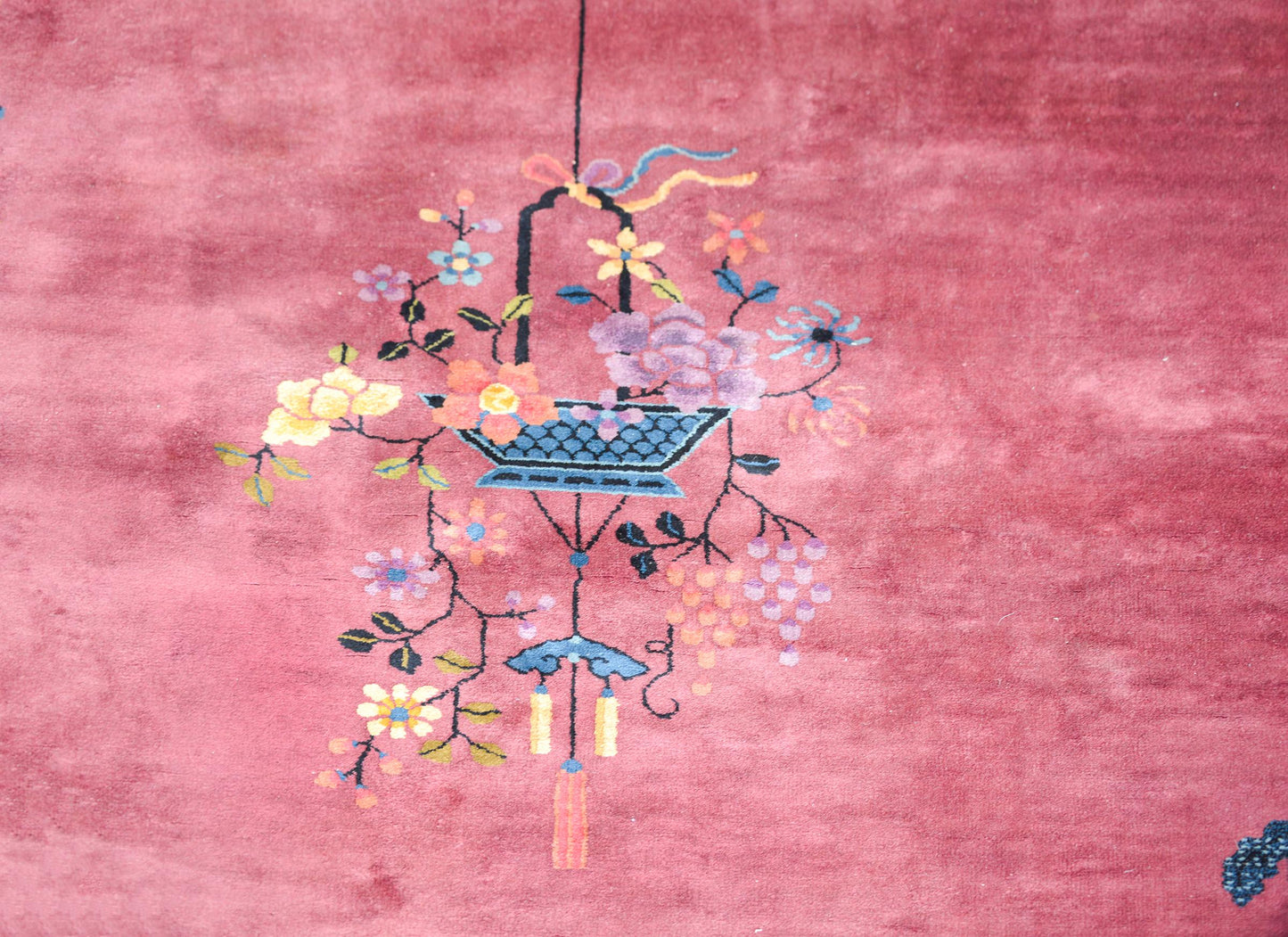 Early 20th Century Chinese Art Deco Rug For Sale