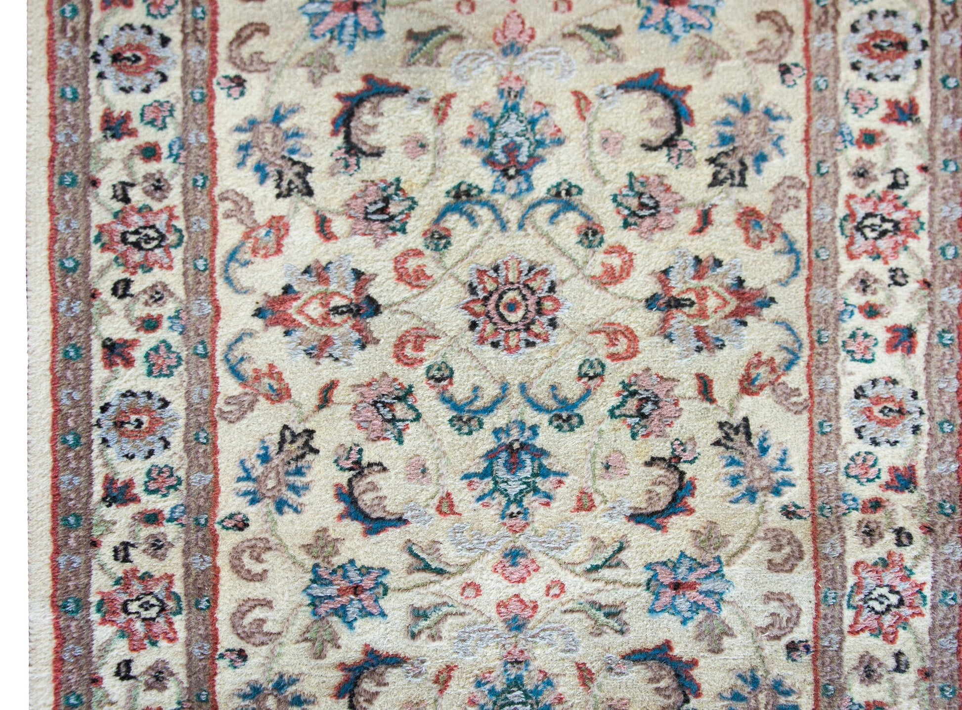 Vintage Indian Rug For Sale