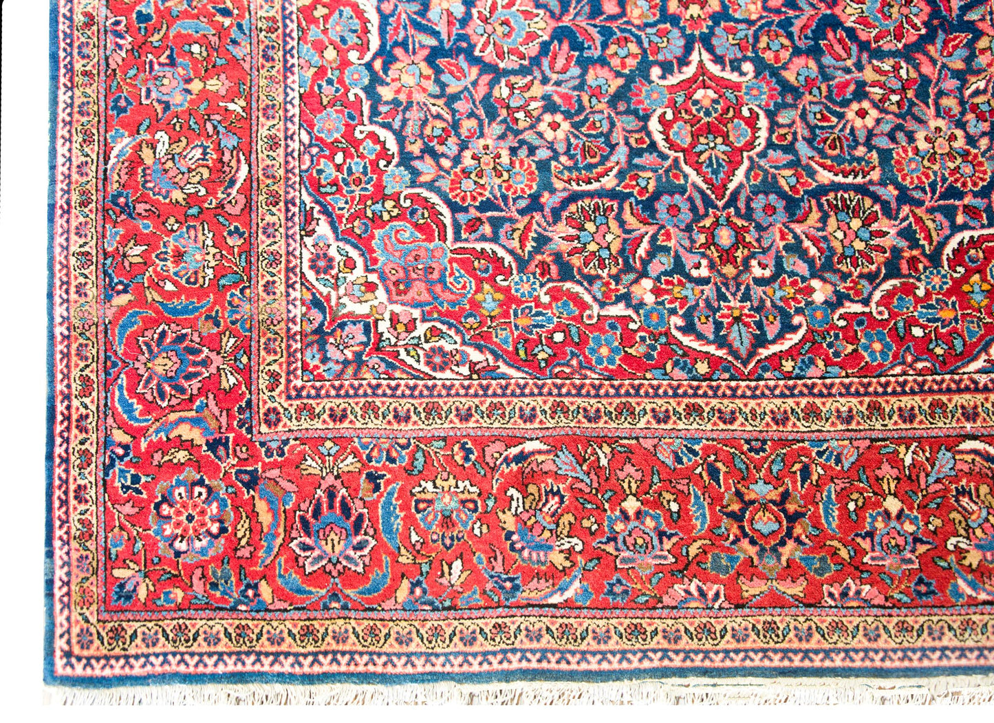 Early 20th Century Persian Kashan Rug For Sale