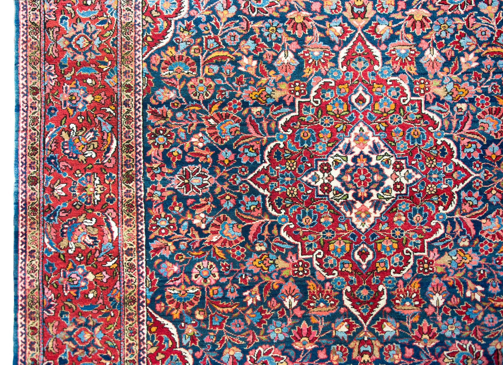 Early 20th Century Persian Kashan Rug For Sale