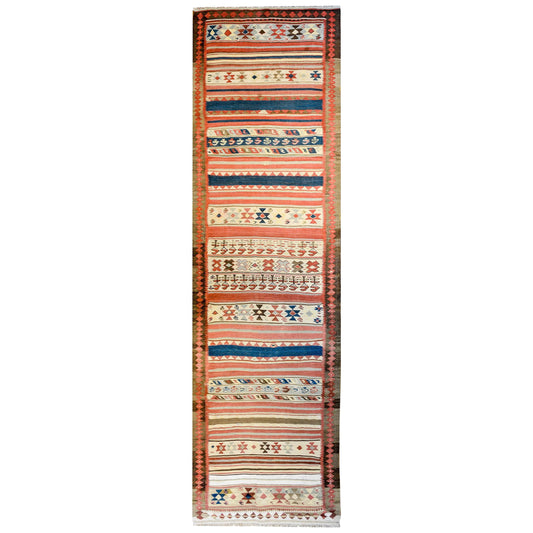 Beautiful Early 20th Century Zarand Kilim Runner For Sale