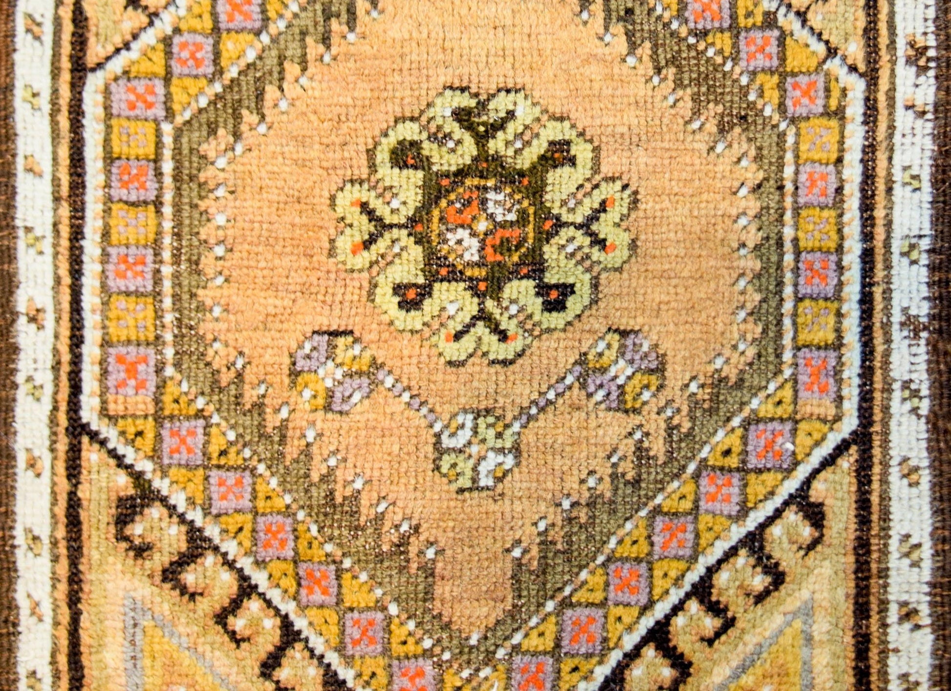 Petite Early 20th Century Oushak Rug For Sale
