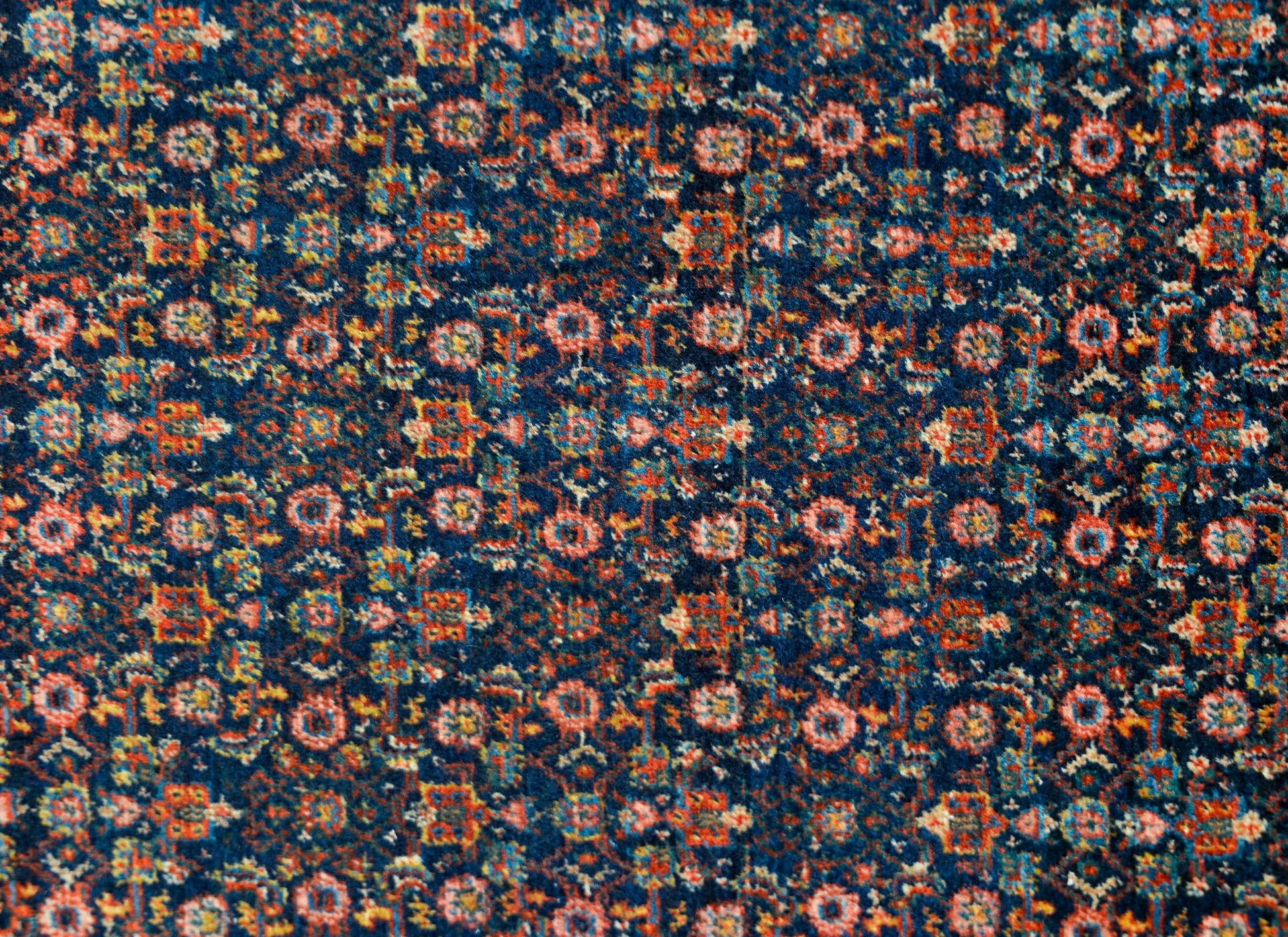 Early 20th Century Persian Senneh Rug For Sale
