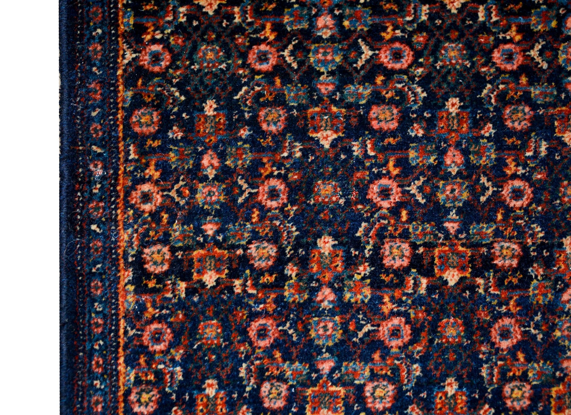 Early 20th Century Persian Senneh Rug For Sale