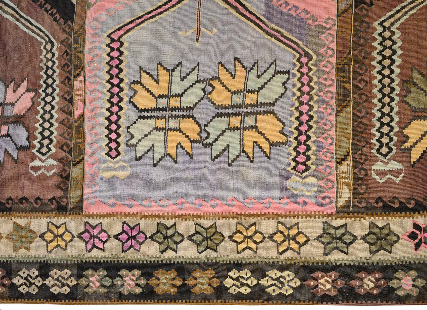 Early 20th Century Anatolian Kilim Rug For Sale