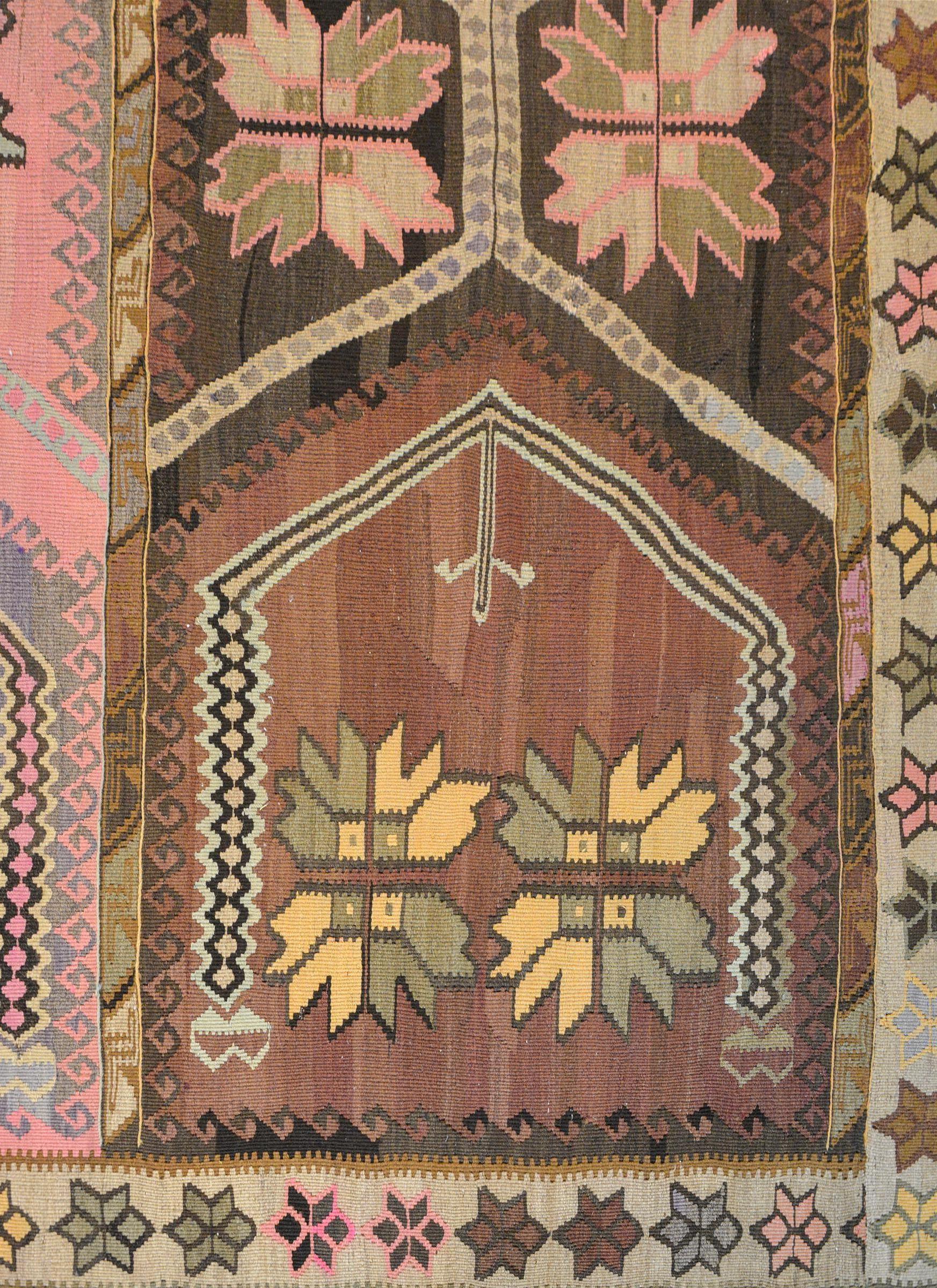 Early 20th Century Anatolian Kilim Rug For Sale