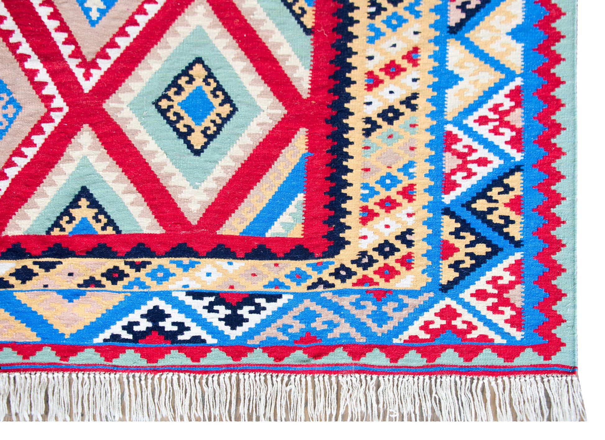 Vintage Persian Shiraz Kilim Rug For Sale