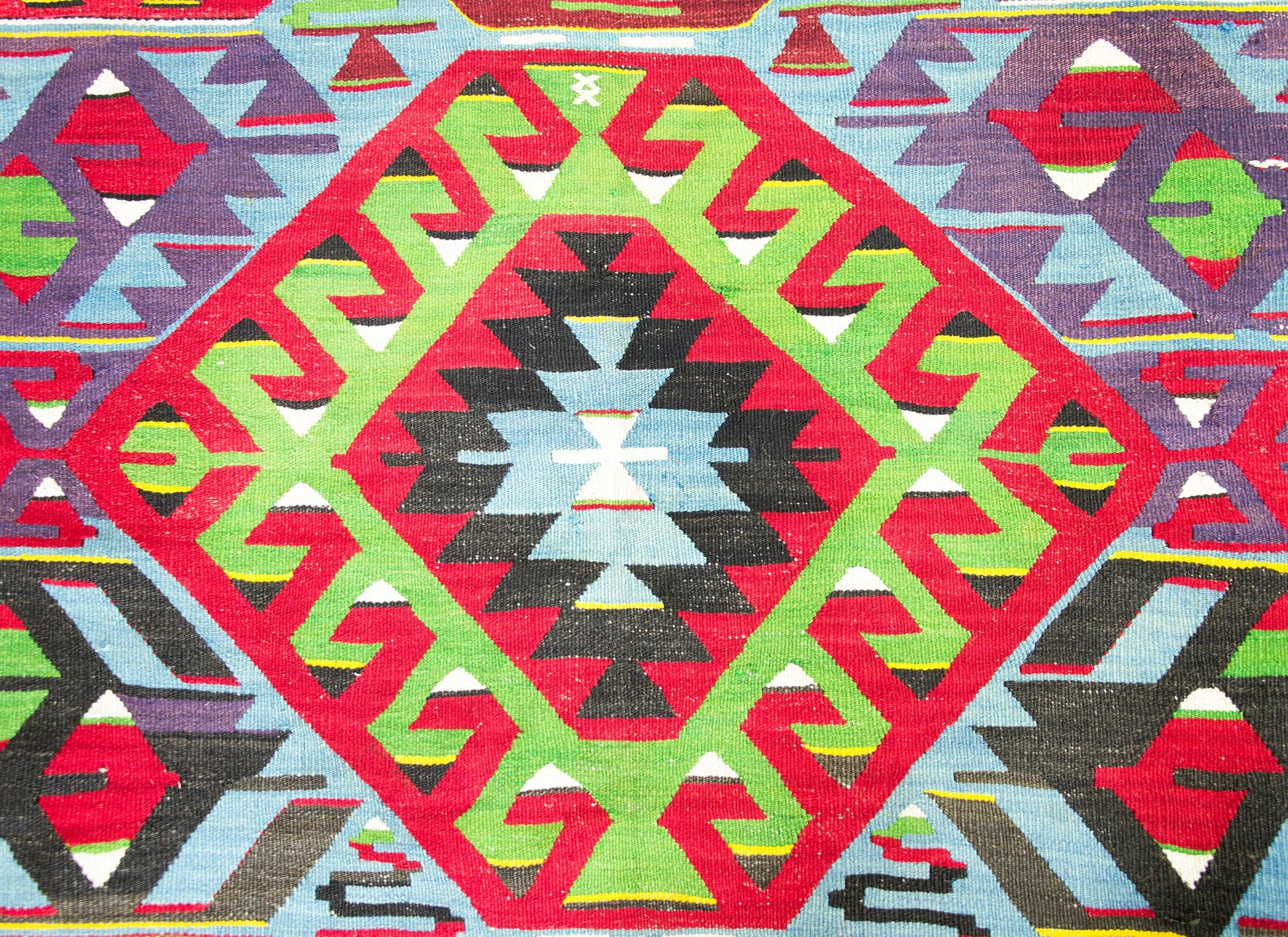 Mid-20th Century Turkish Kilim Rug For Sale