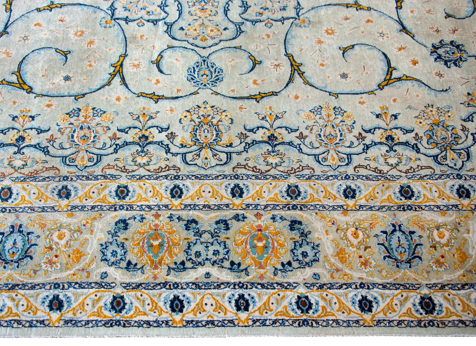Early 20th Century, Persian Kashan Rug For Sale