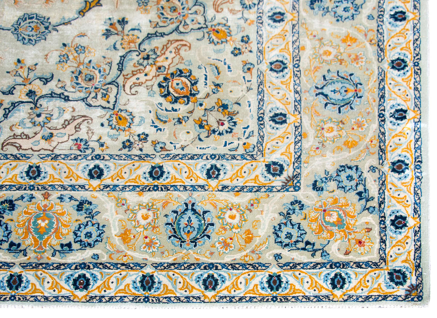 Early 20th Century, Persian Kashan Rug For Sale