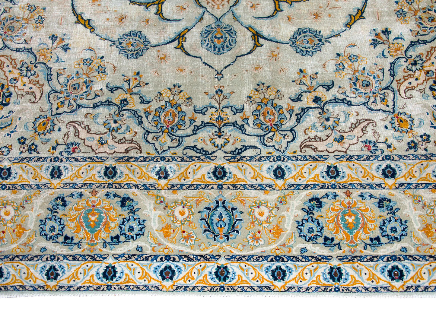 Early 20th Century, Persian Kashan Rug For Sale