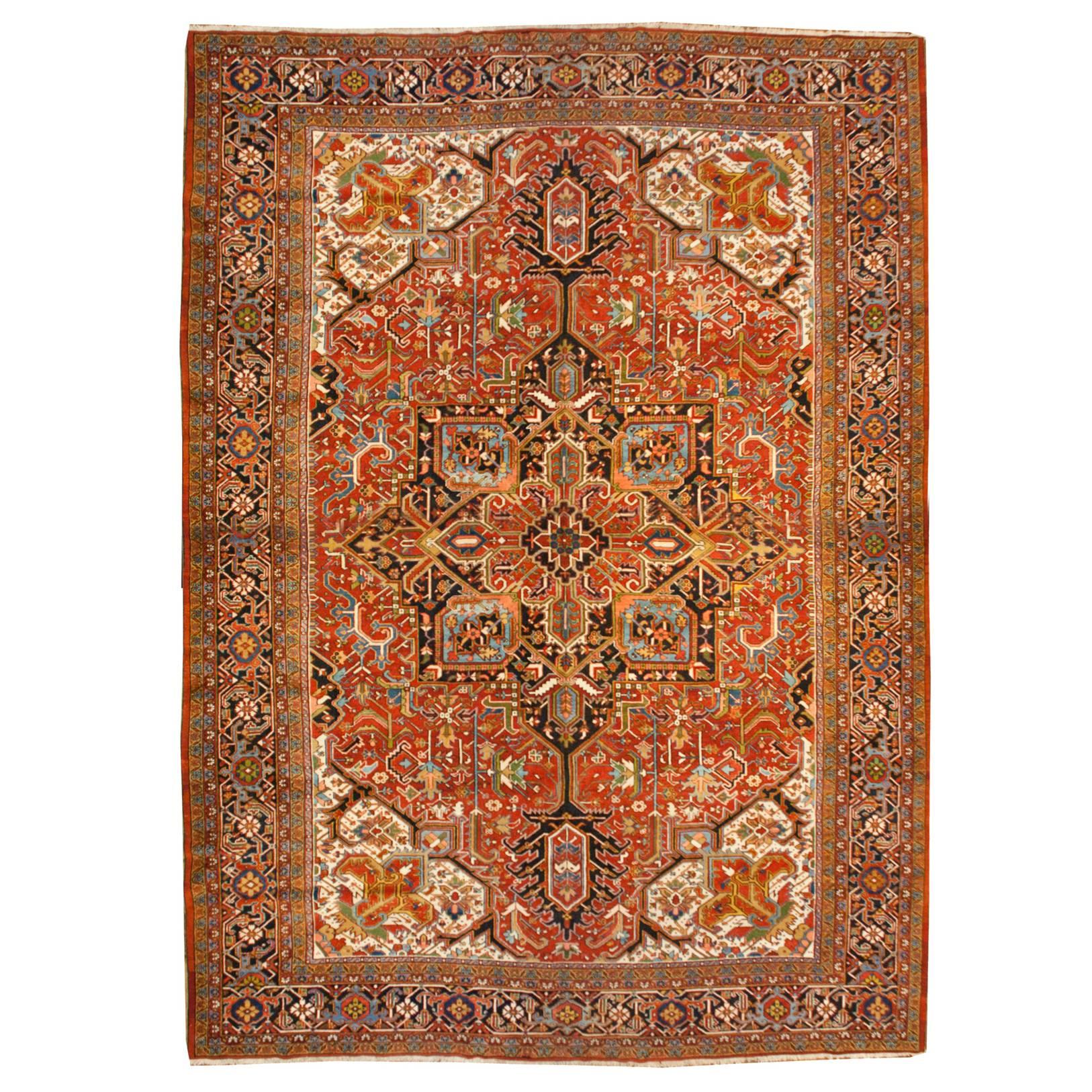 Early 20th Century Heriz Rug For Sale
