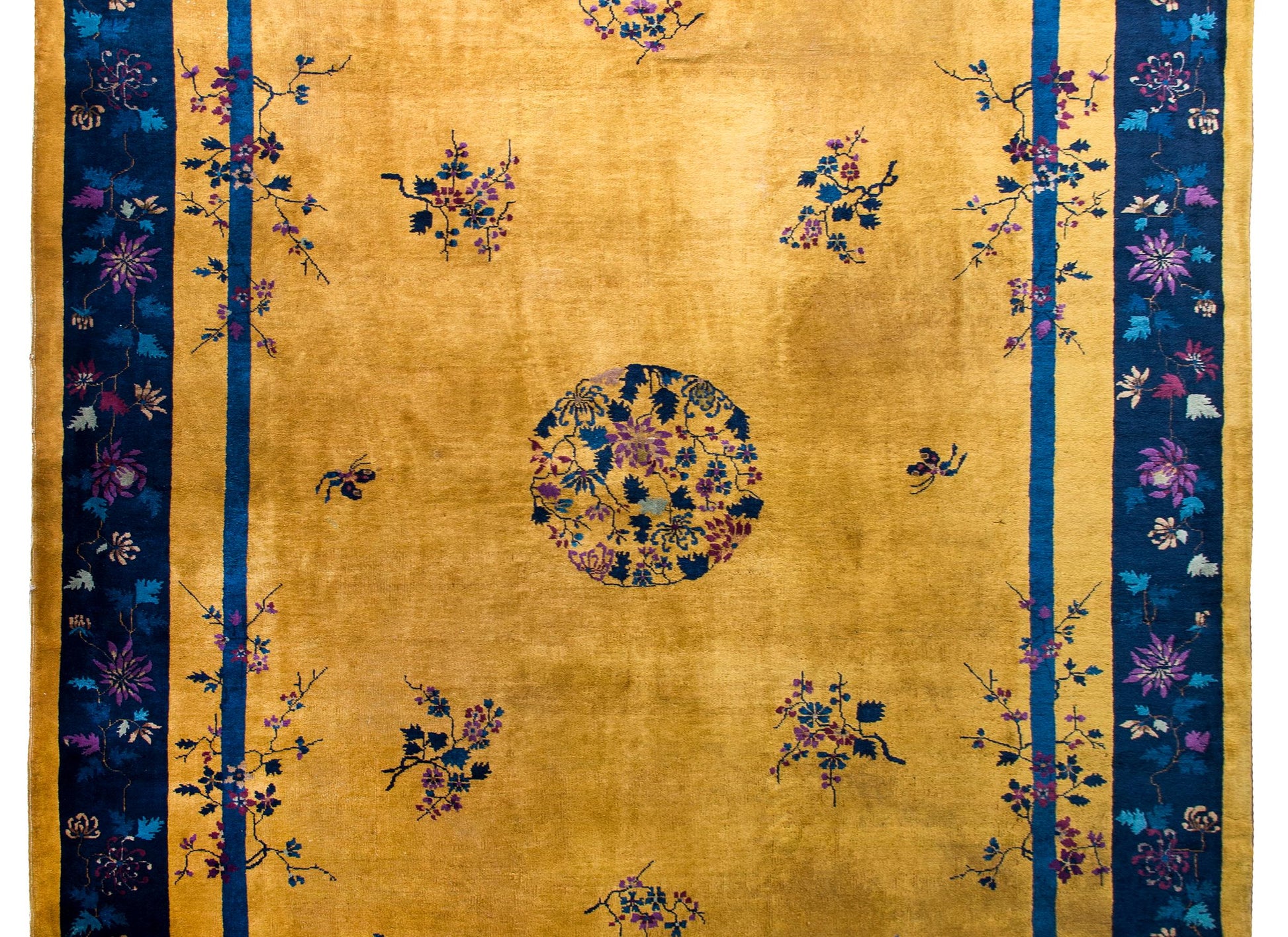 Early 20th Century Chinese Art Deco Rug For Sale