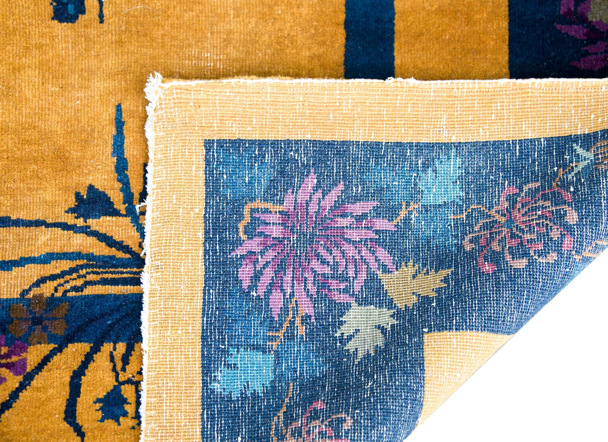 Early 20th Century Chinese Art Deco Rug For Sale