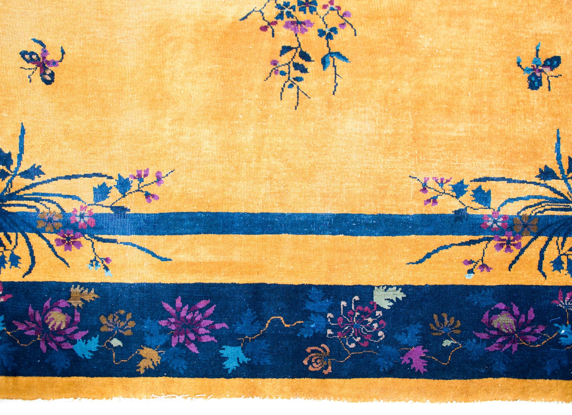 Early 20th Century Chinese Art Deco Rug For Sale