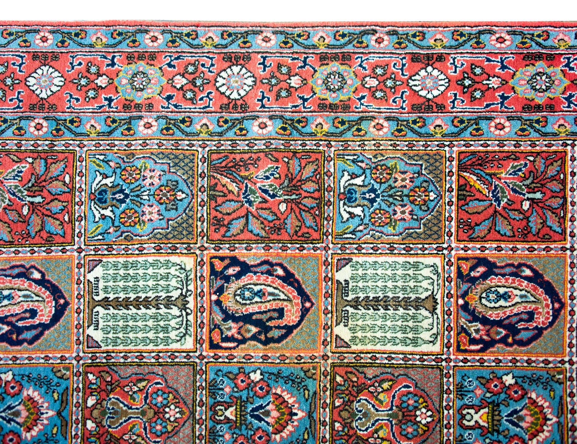 Vintage Persian Bakhtiari Rug For Sale