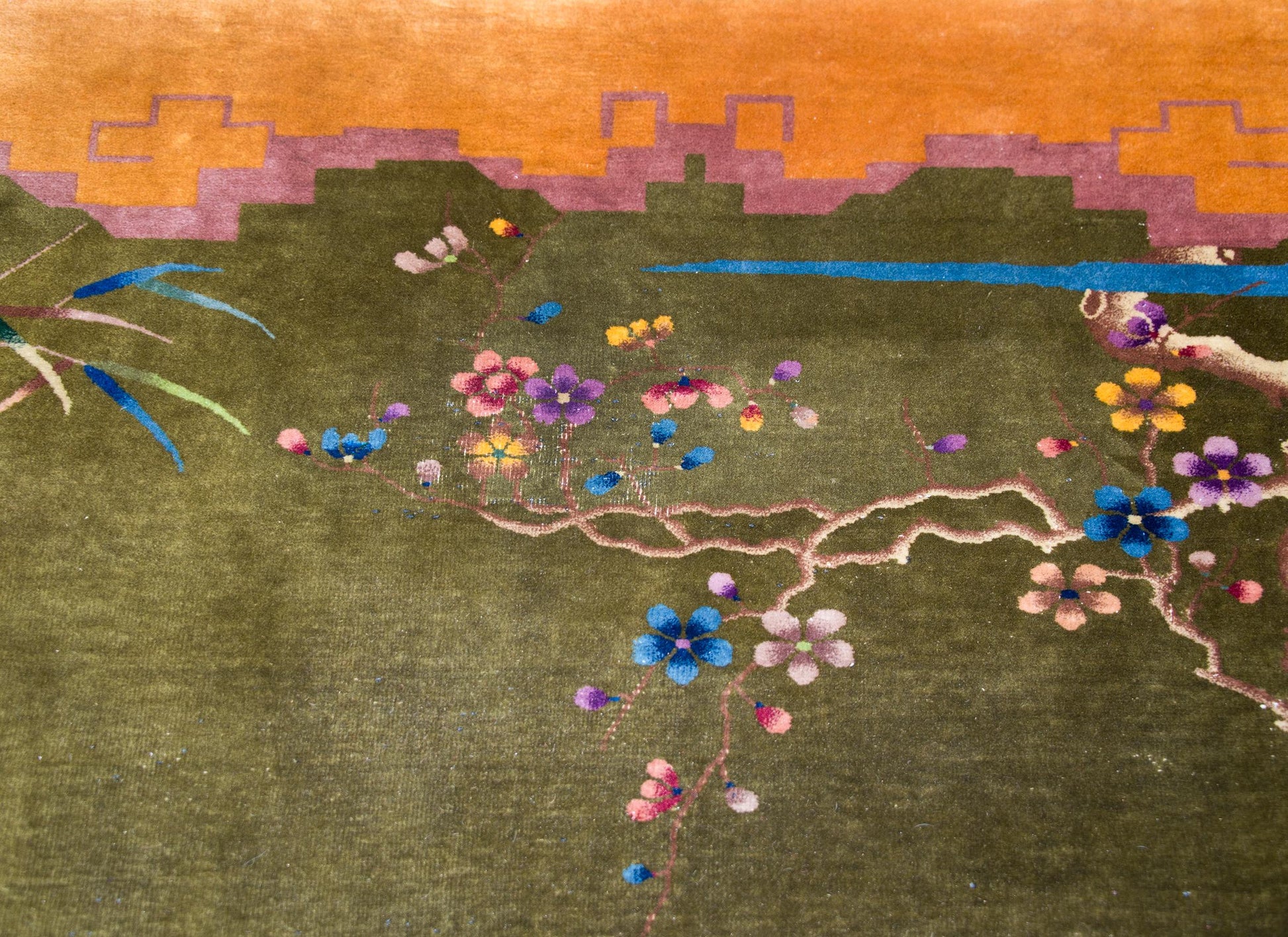 Early 20th Century Chinese Art Deco Rug For Sale
