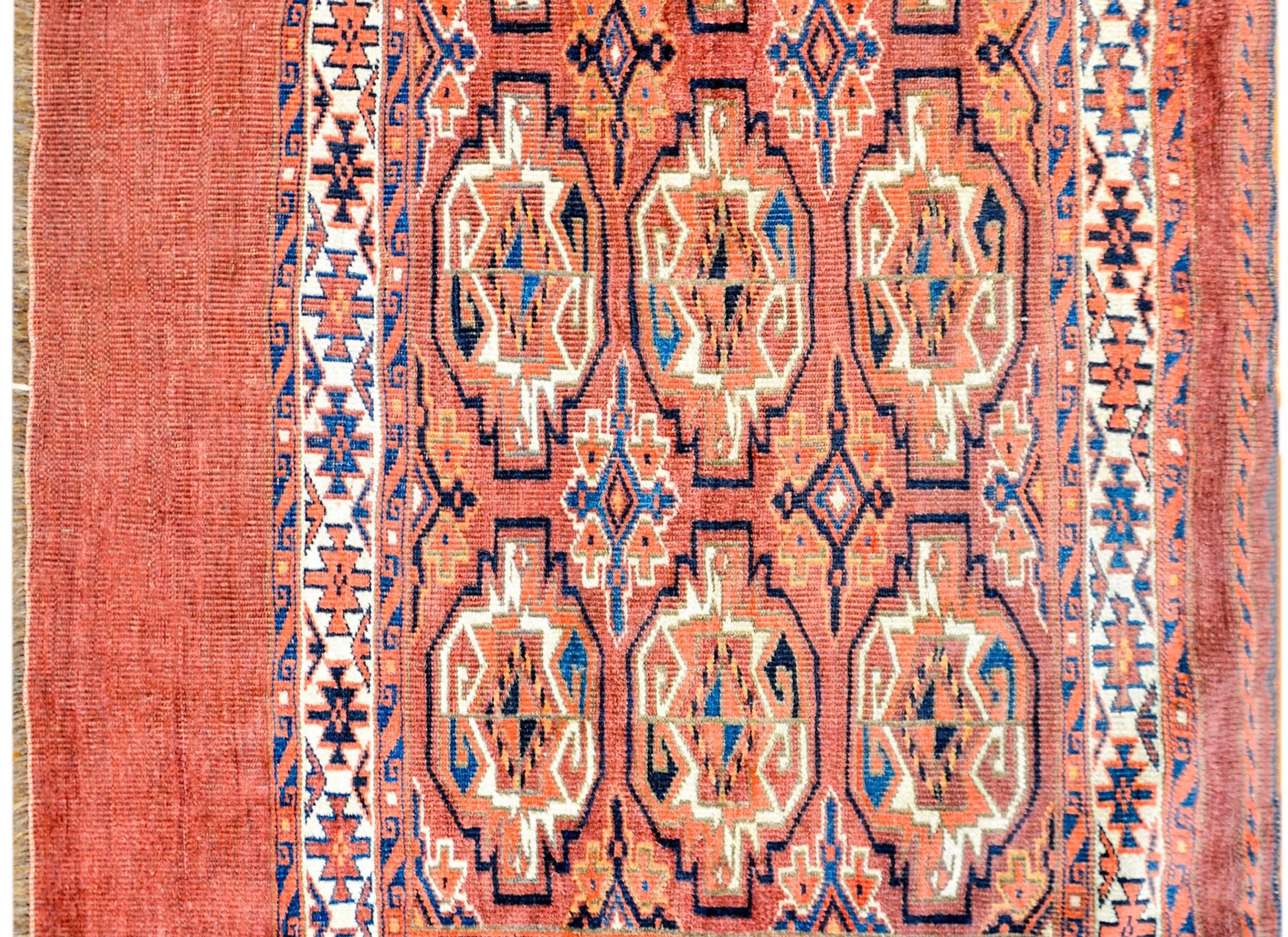 Early 20th Century Yamut Rug For Sale