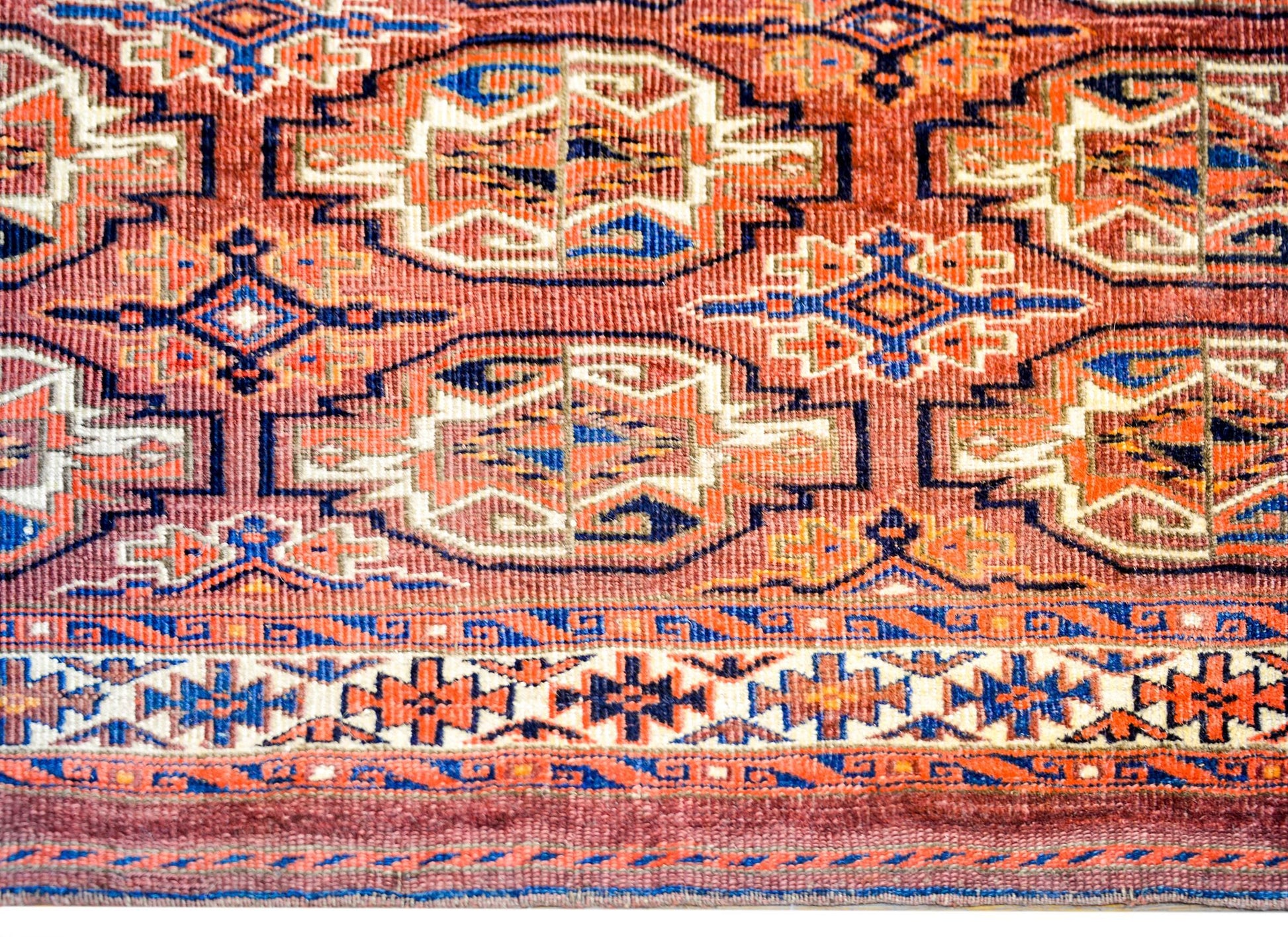Early 20th Century Yamut Rug For Sale
