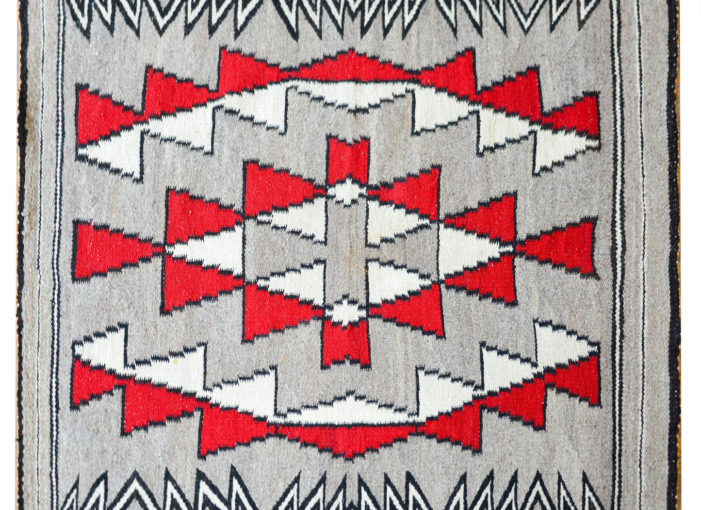 Early 20th Century Navajo Rug For Sale