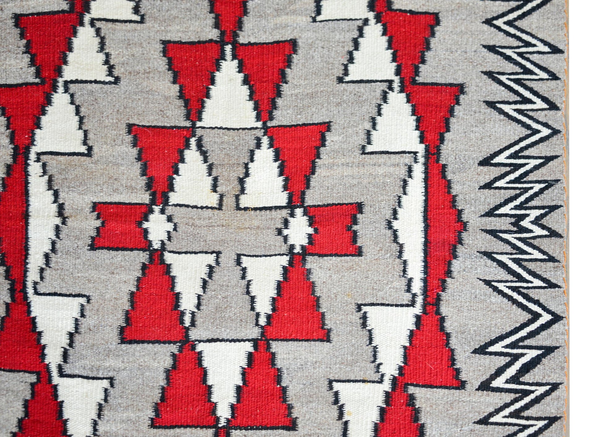 Early 20th Century Navajo Rug For Sale