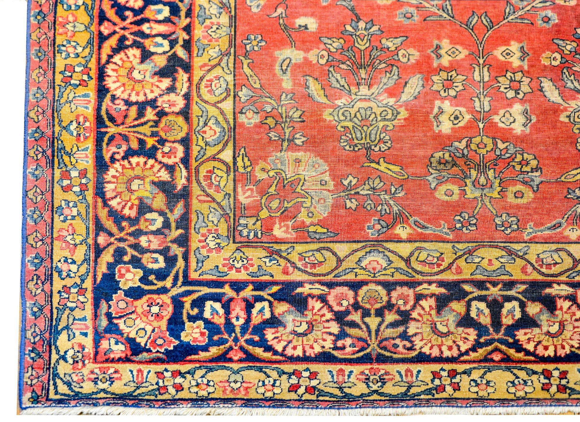 Beautiful Early 20th Century Persian Kirman Rug  For Sale