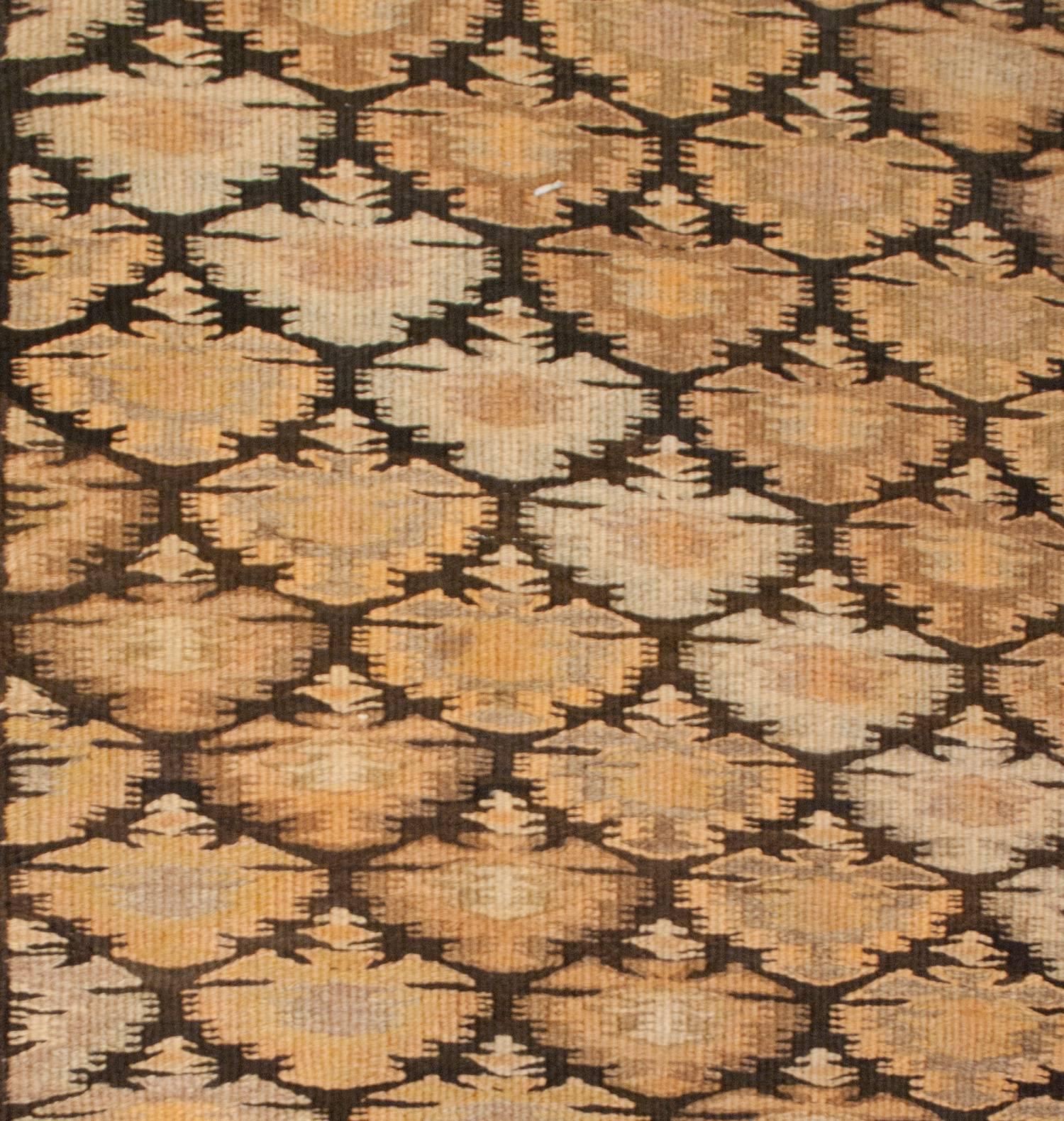 Beautiful Early 20th Century Qazvin Kilim For Sale