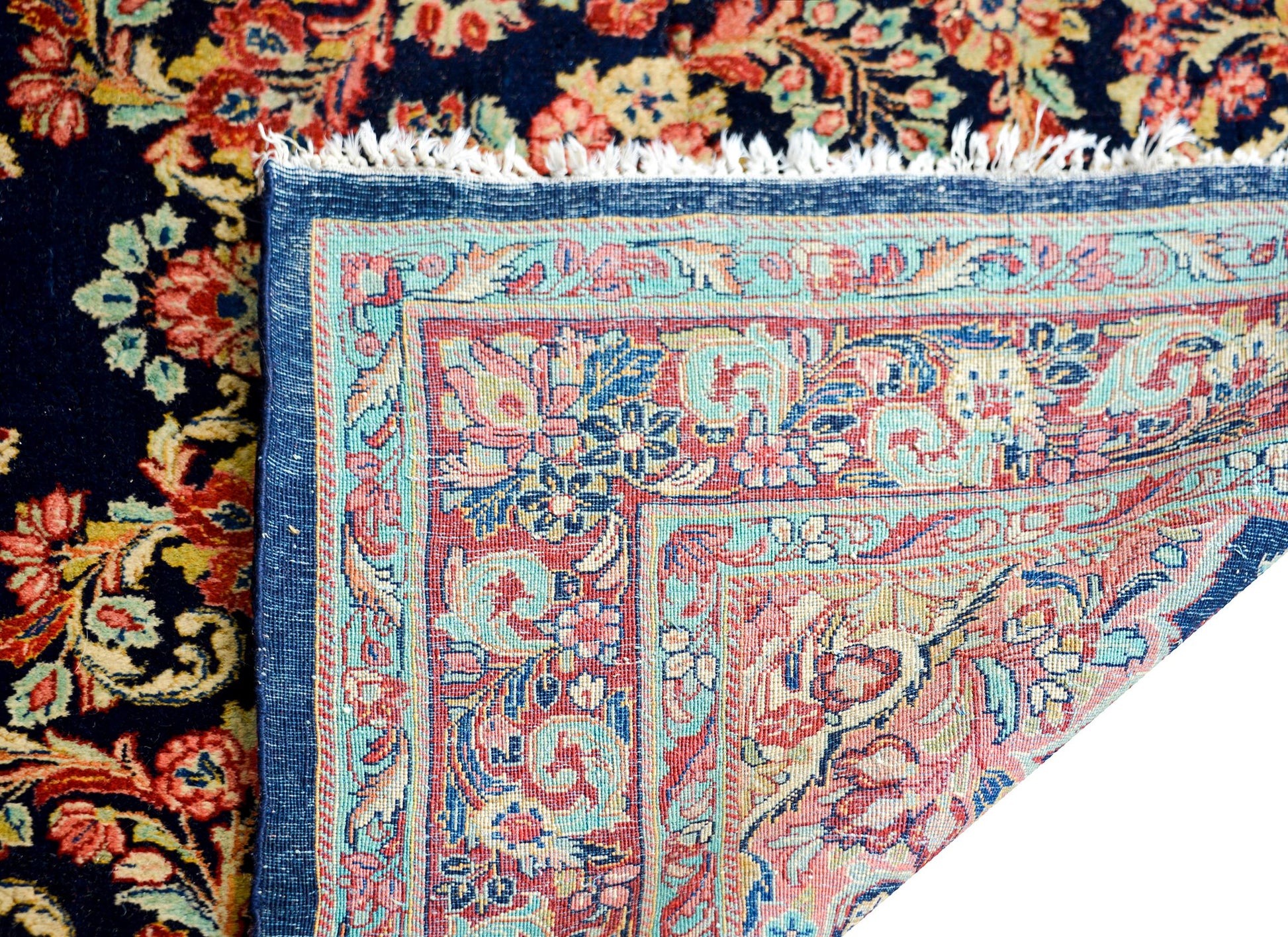 Early 20th Century Persian Sarouk Rug For Sale
