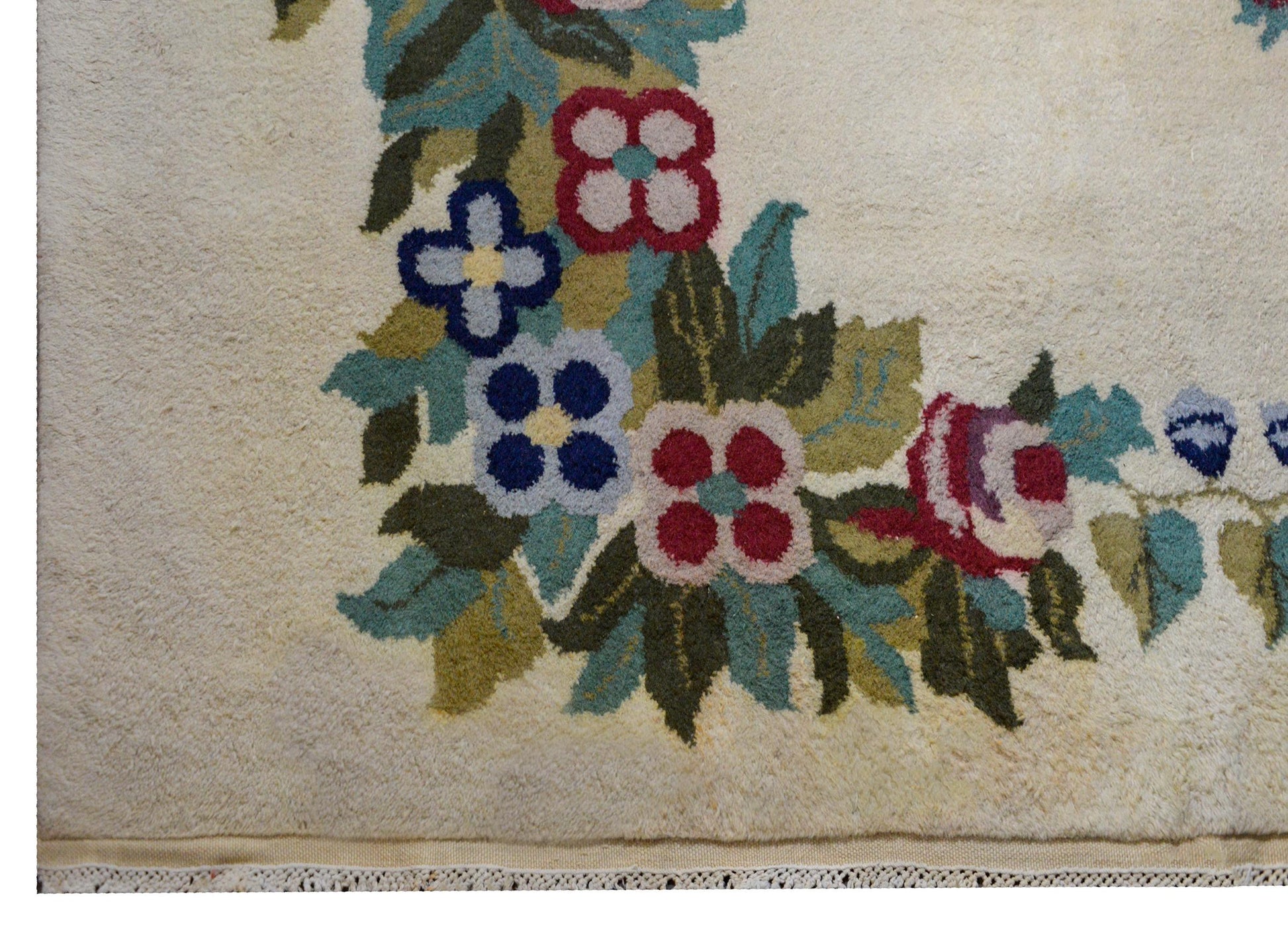 Unusual Vintage Chinese Style Rug For Sale