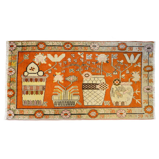 Wonderful Early 20th Century Pictorial Khotan Rug For Sale