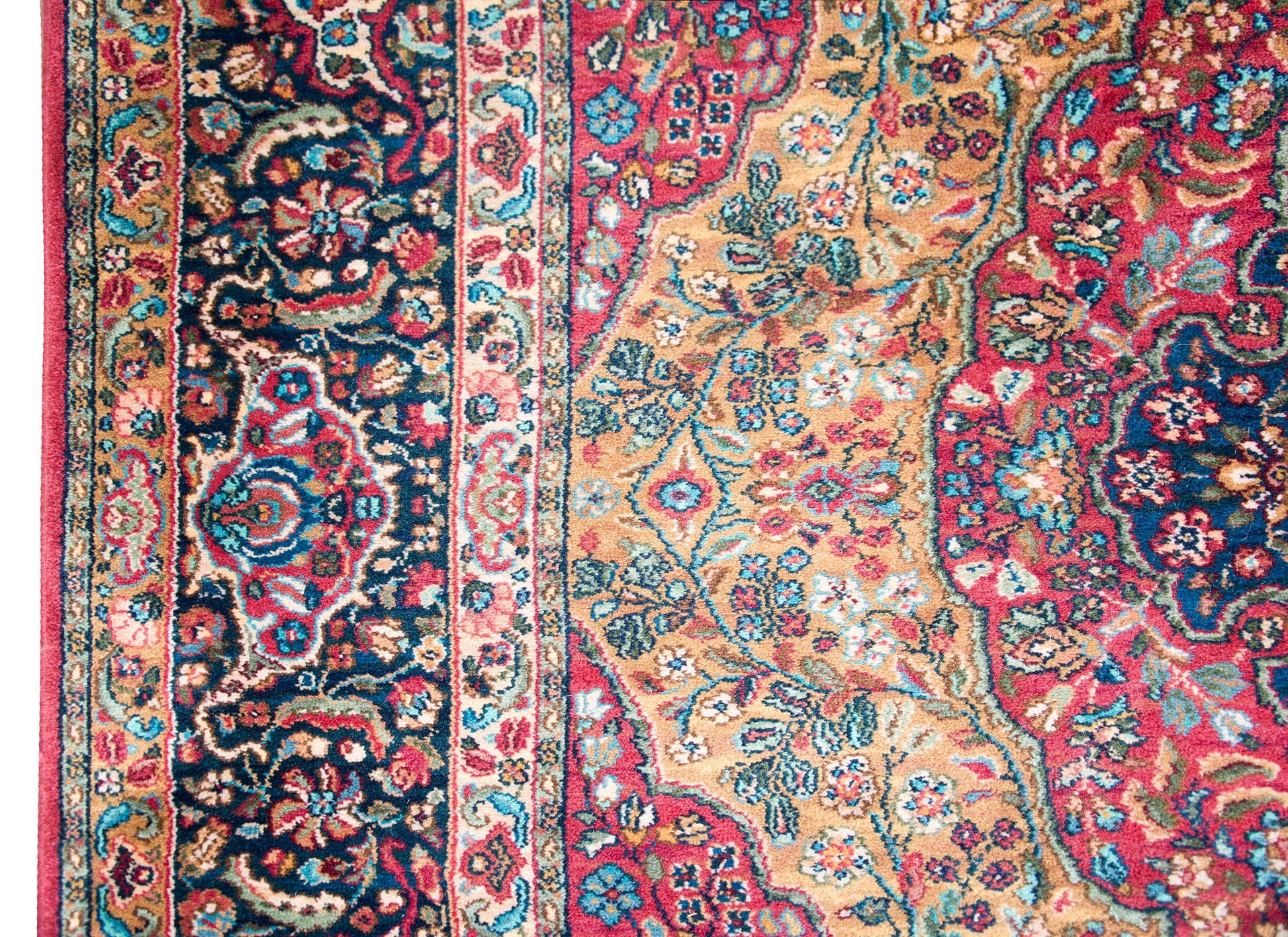 Early 20th Century Karastan-Style Rug For Sale