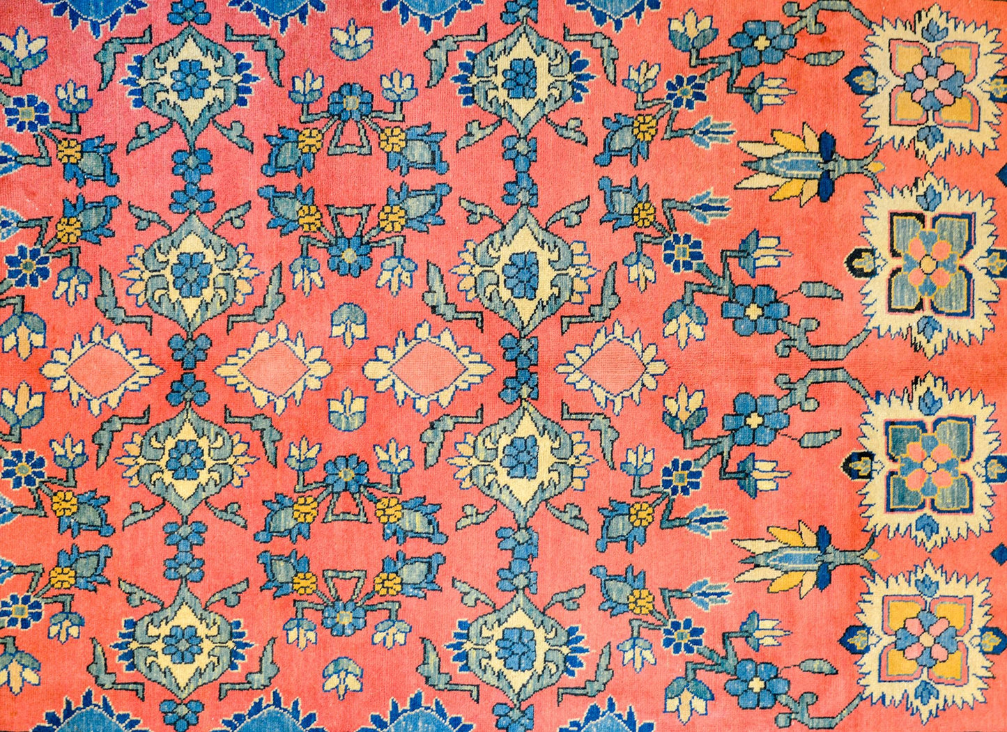Bold Late 20th Century Meshkabad Rug For Sale