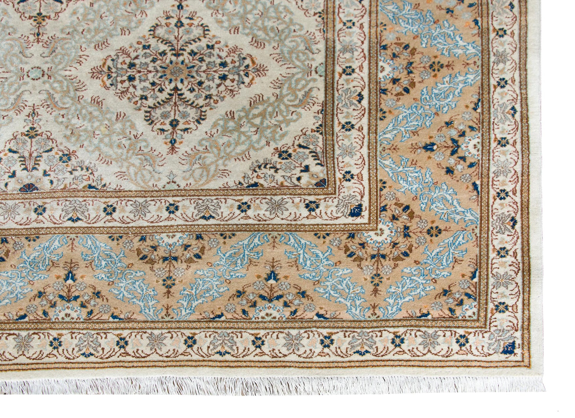 Early 20th Century Persian Kashan Rug For Sale