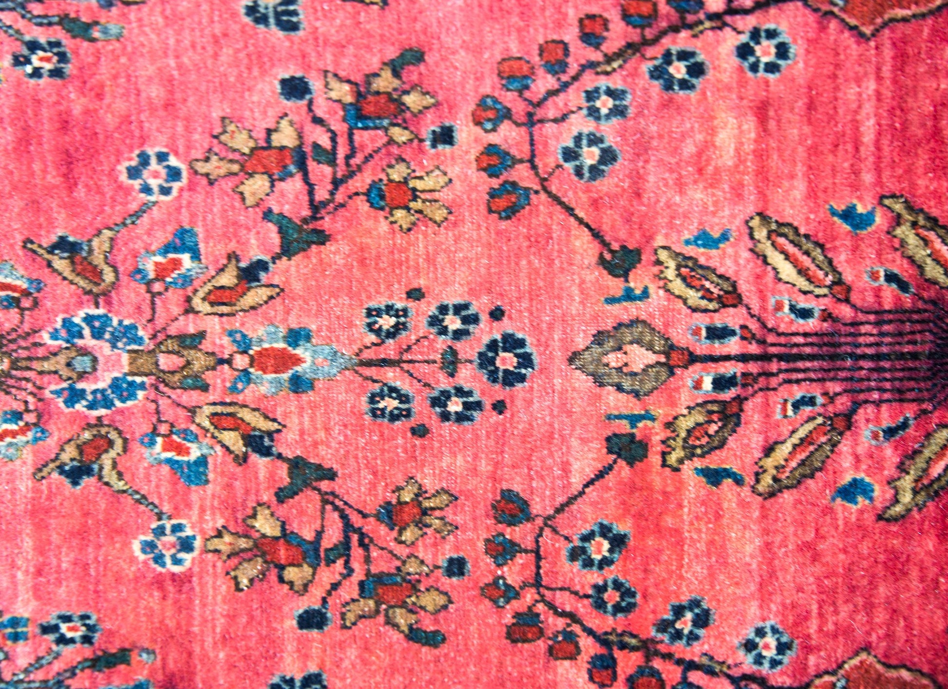Early 20th Century Persian Sarouk Mohajeran Rug For Sale