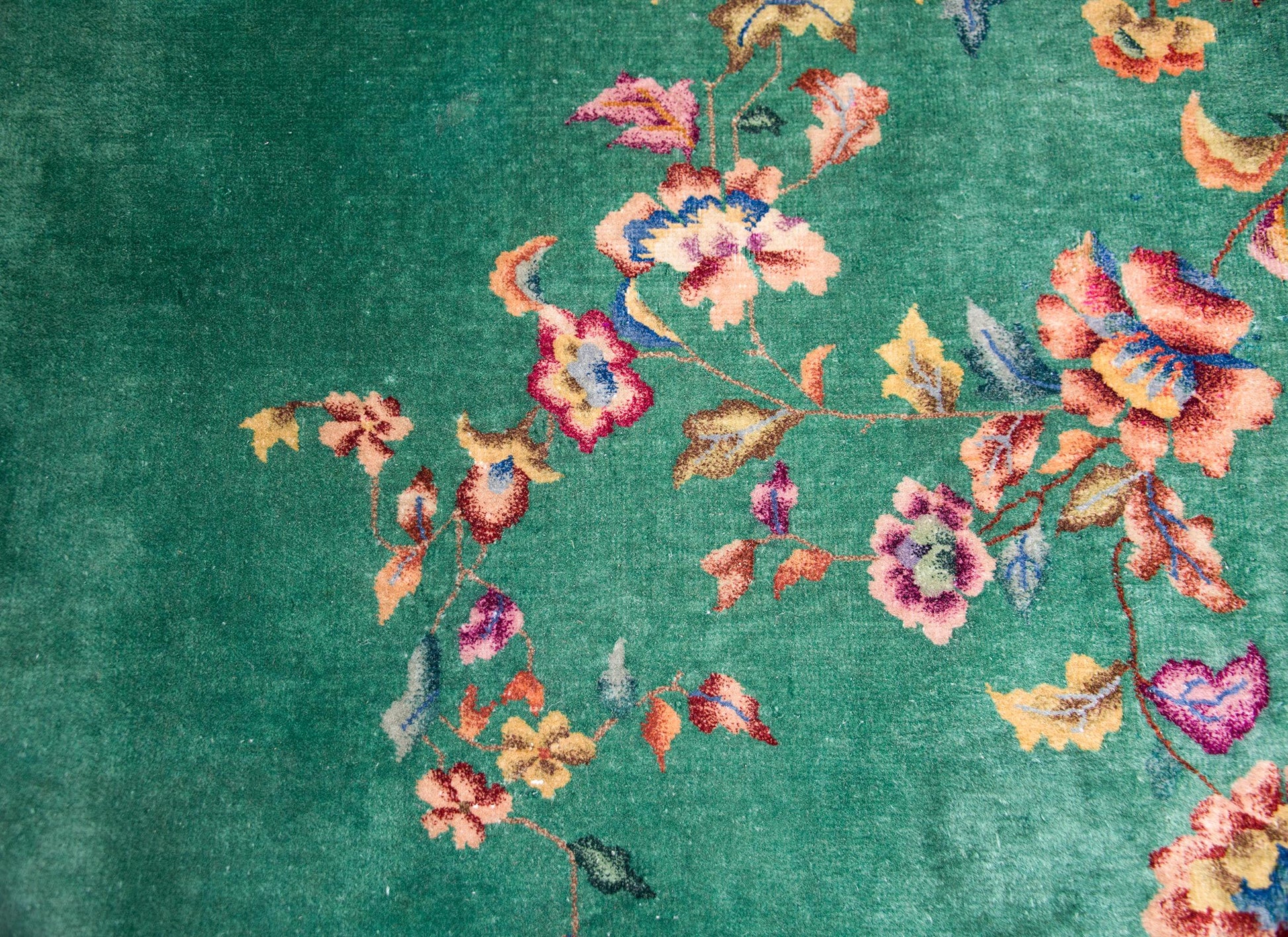 Early 20th Century Chinese Art Deco Rug For Sale