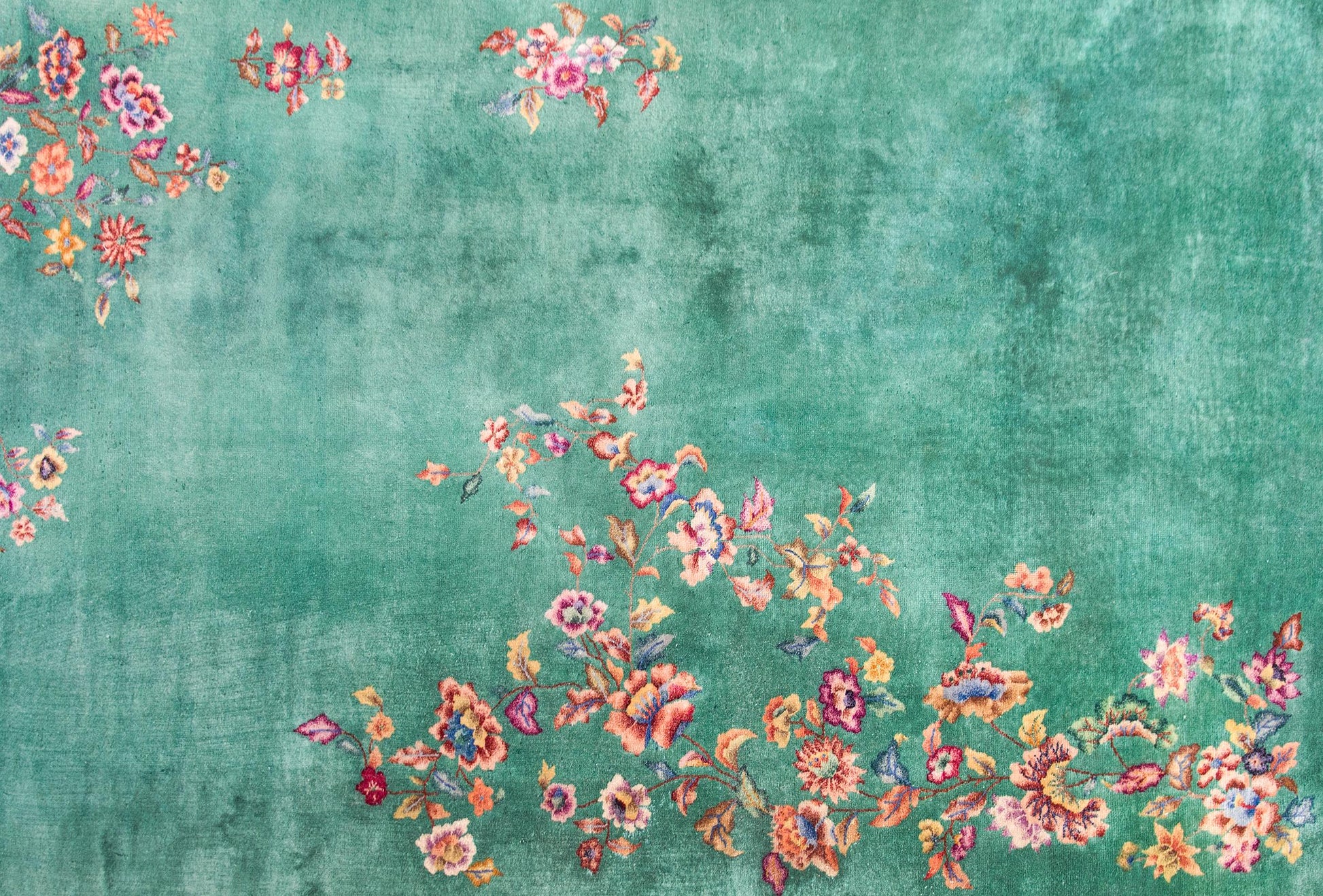 Early 20th Century Chinese Art Deco Rug For Sale