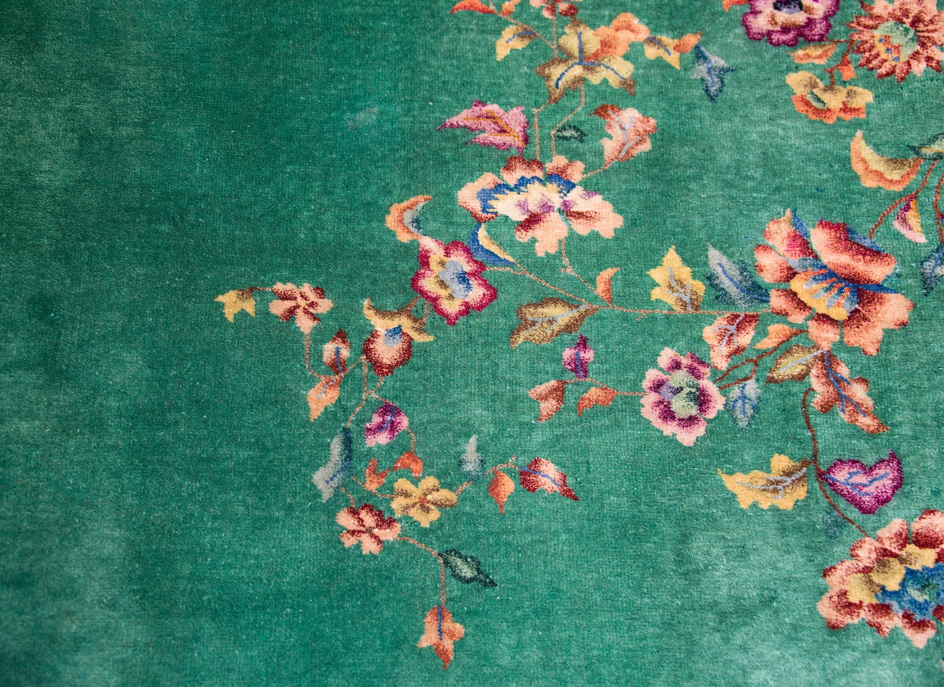 Early 20th Century Chinese Art Deco Rug For Sale