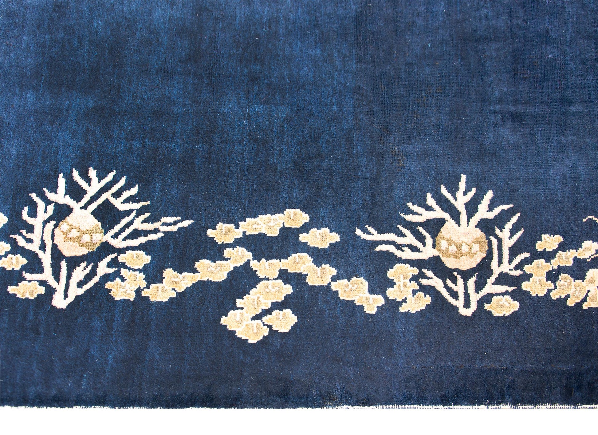 Early 20th Century Chinese Peking Rug For Sale