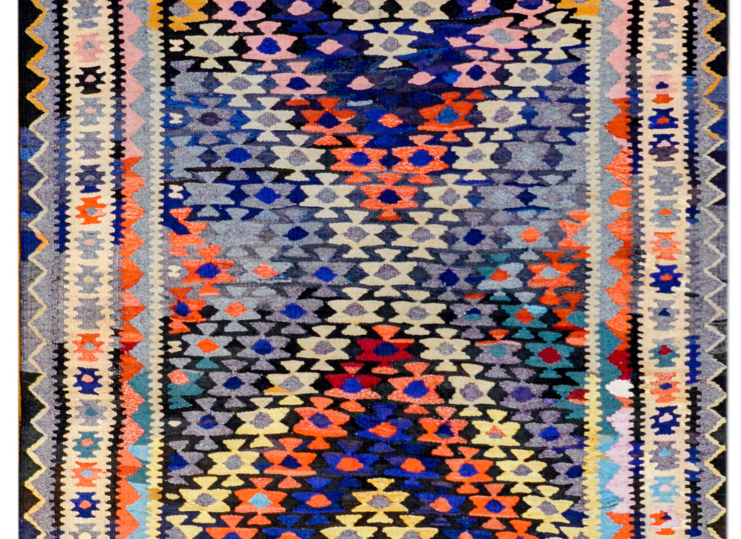 Early 20th Century Qazvin Kilim Rug For Sale