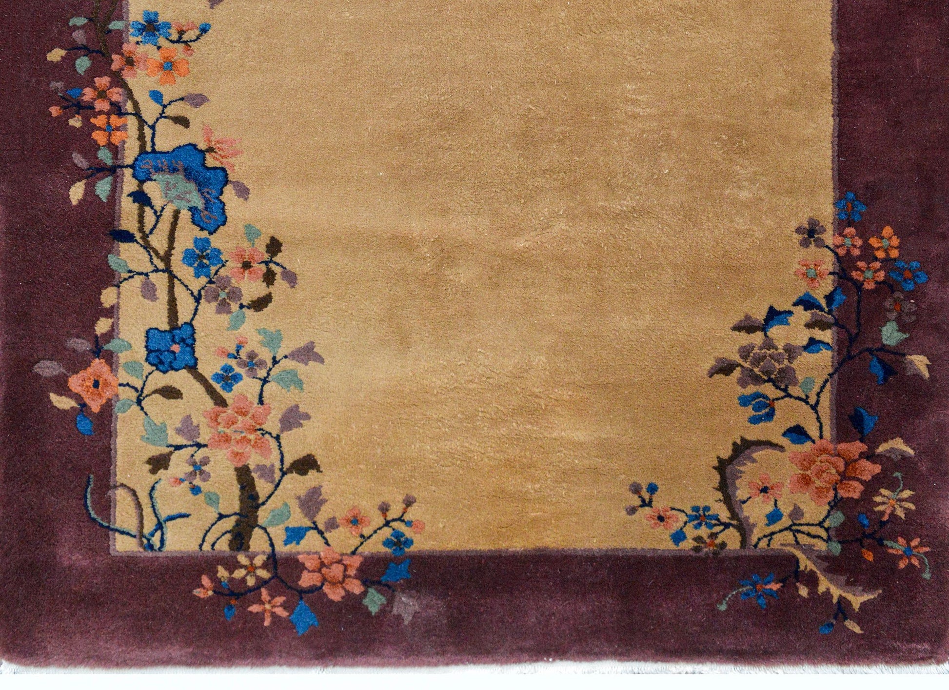 Early 20th Century Chinese Art Deco Rug For Sale
