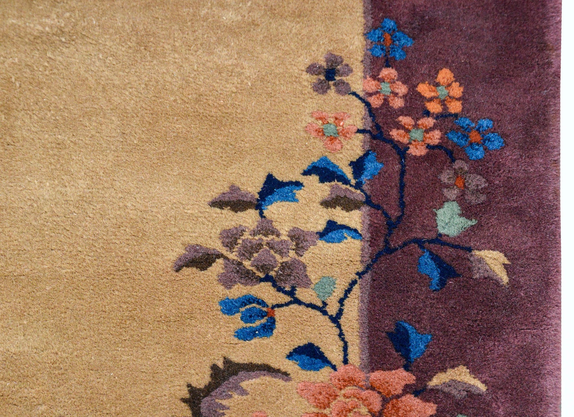 Early 20th Century Chinese Art Deco Rug For Sale